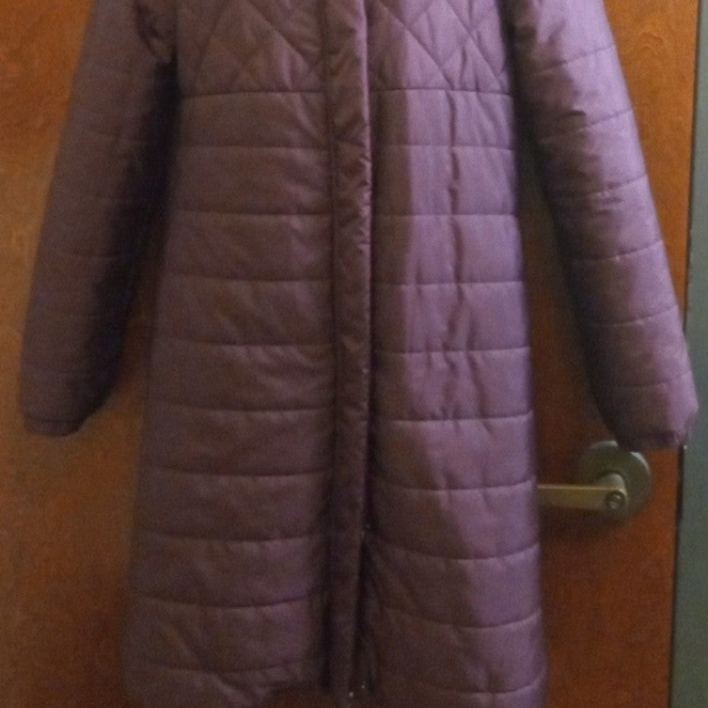 Long Fabletics coat - Picture 3 of 4